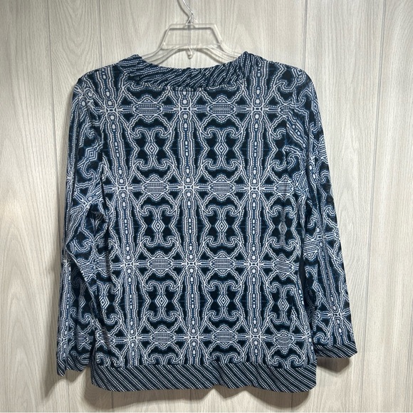 Dana Buchman Long Sleeve Blouse Size 1X - Picture 4 of 10